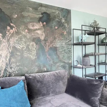 Bergroof Apartment *