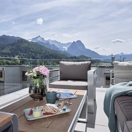 Bergroof Apartment *